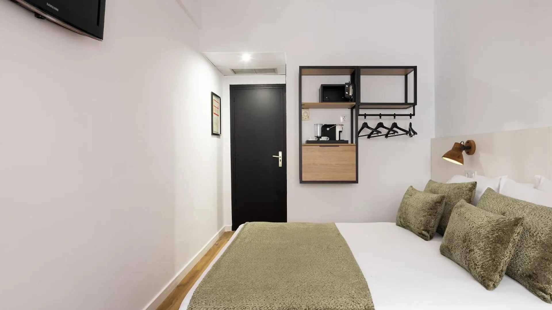 ** Hotel Htop Bcn City #Htopenjoy Barcelona Spain